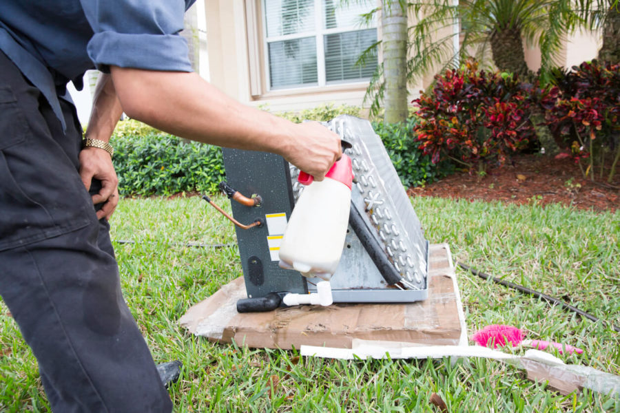 Cleaning Houston Texas Air Conditioner